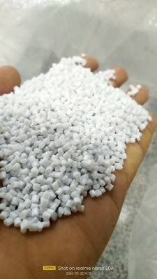 Transit Damaged Stock of Polyester Chips Grade